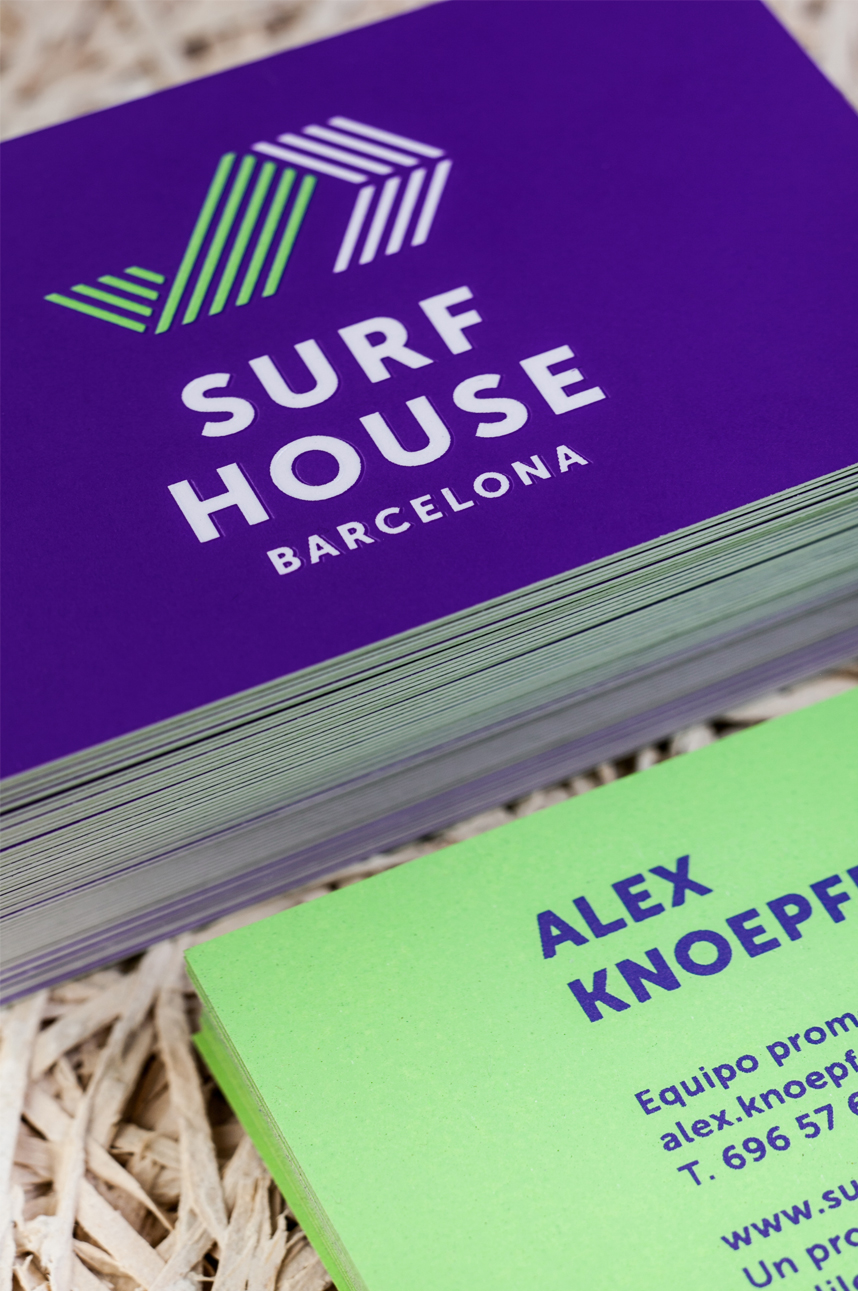 BRAND IDENTITY
SURF HOUSE 
BARCELONA
2012